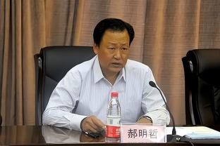 EFL cáo buộc ông chủ của Reading Dai Yongg: Nợ lương của nhân viên, coi thường nghĩa vụ của giám đốc câu lạc bộ